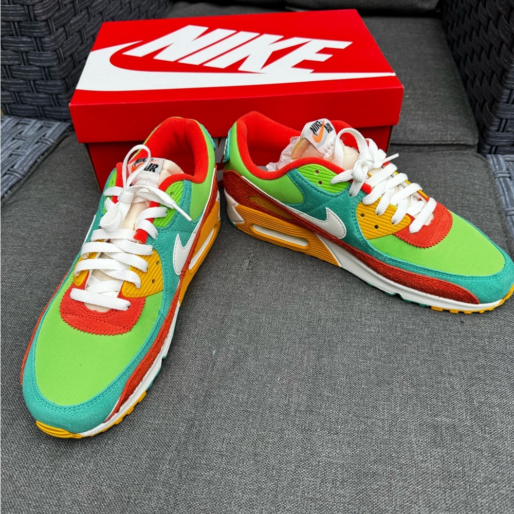 Nike Air Max 90 SE - Picture 3 of 7